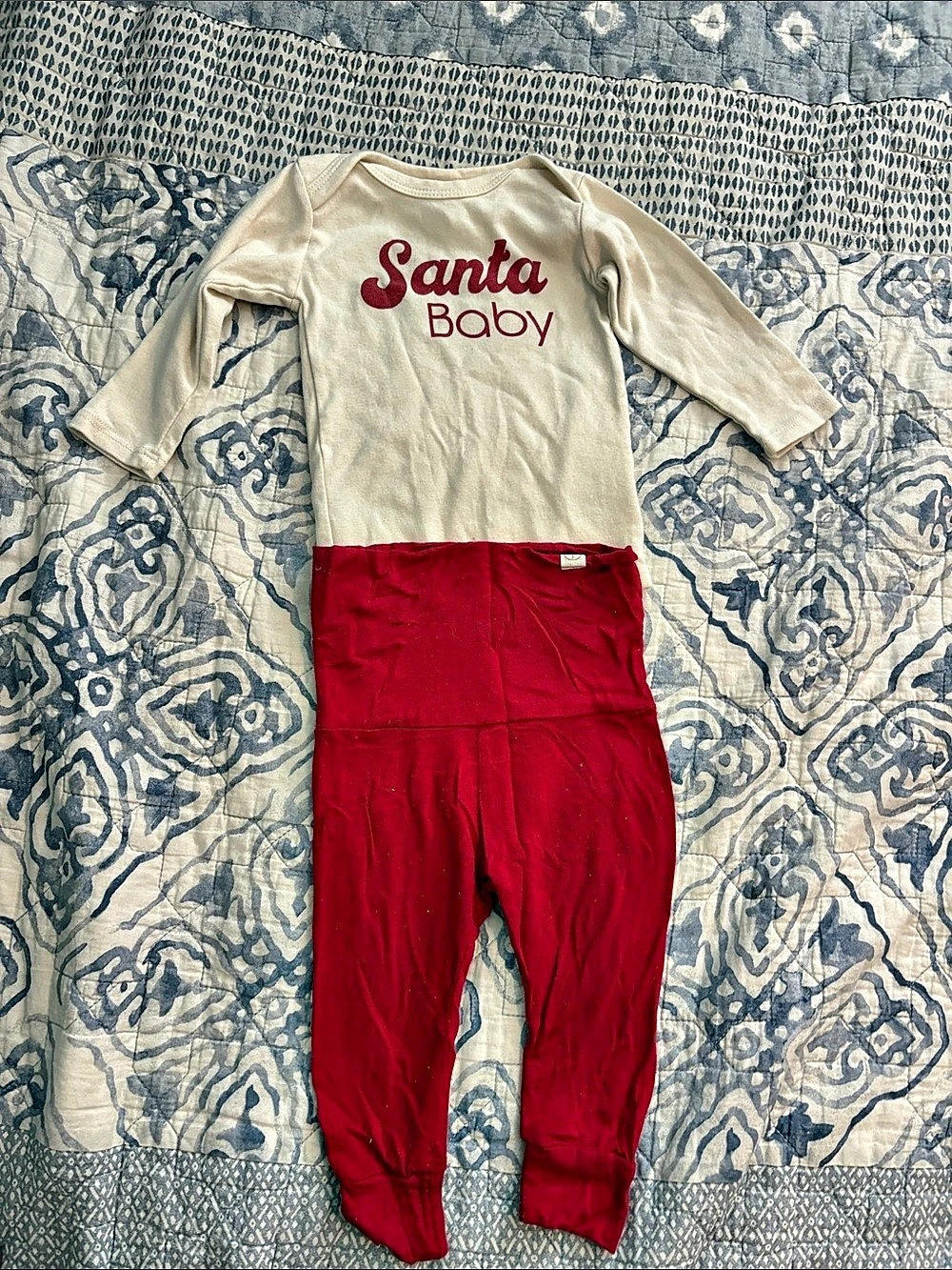 Tenth and Pine Long Sleeve Bodysuit & Leggings Set